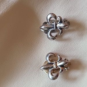 Fleur de lis clip on earrings